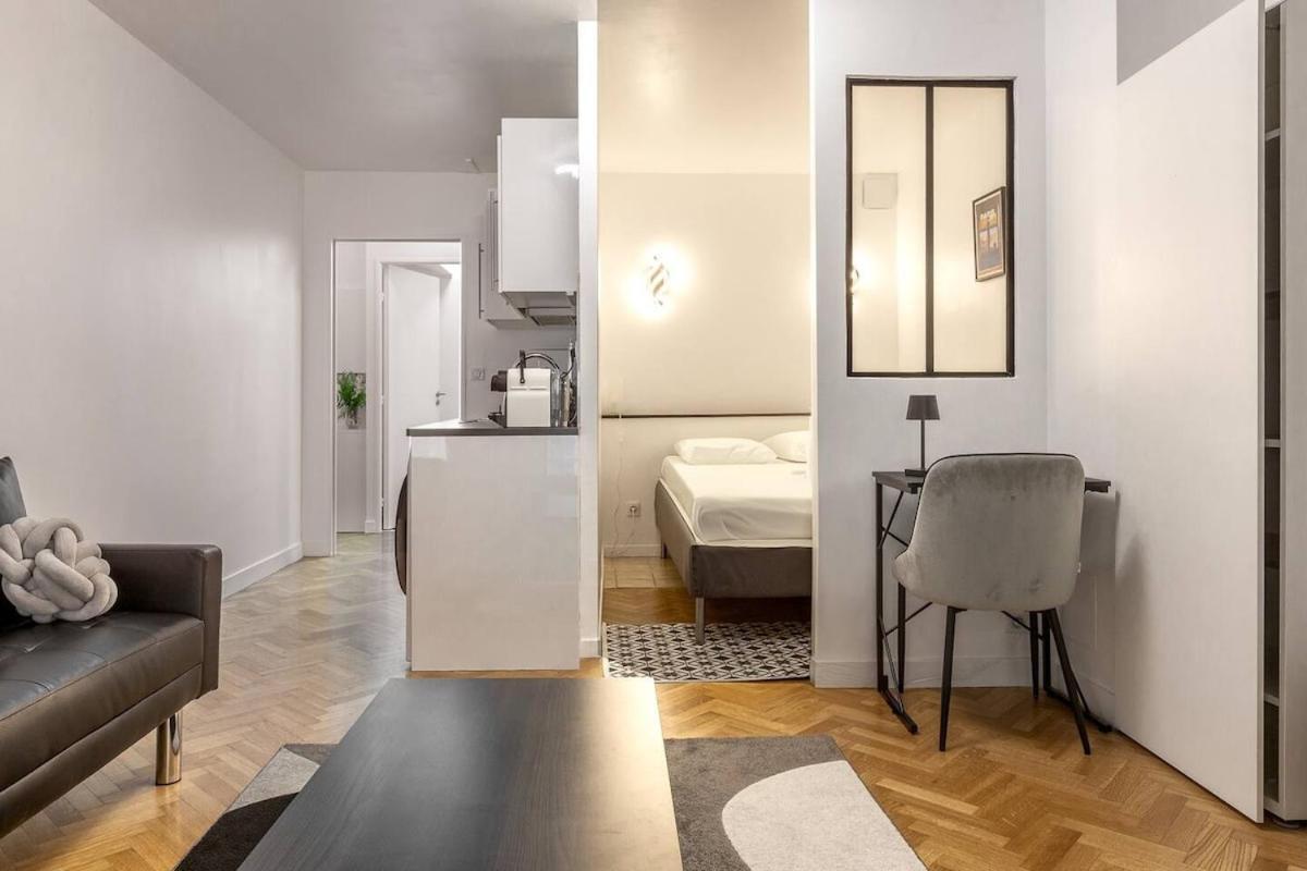Appartement Elegante Evasion Dans Le Vibrant 11e Arrondissement - Longue Duree Parijs
